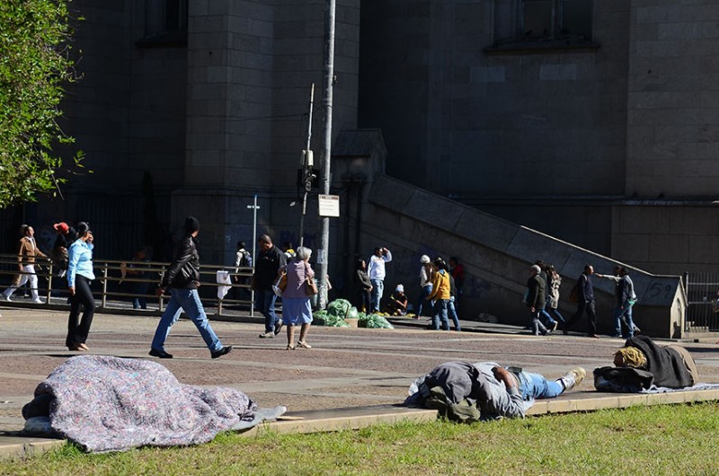 Situação da população de rua na pandemia será tema de debate nesta segunda-feira