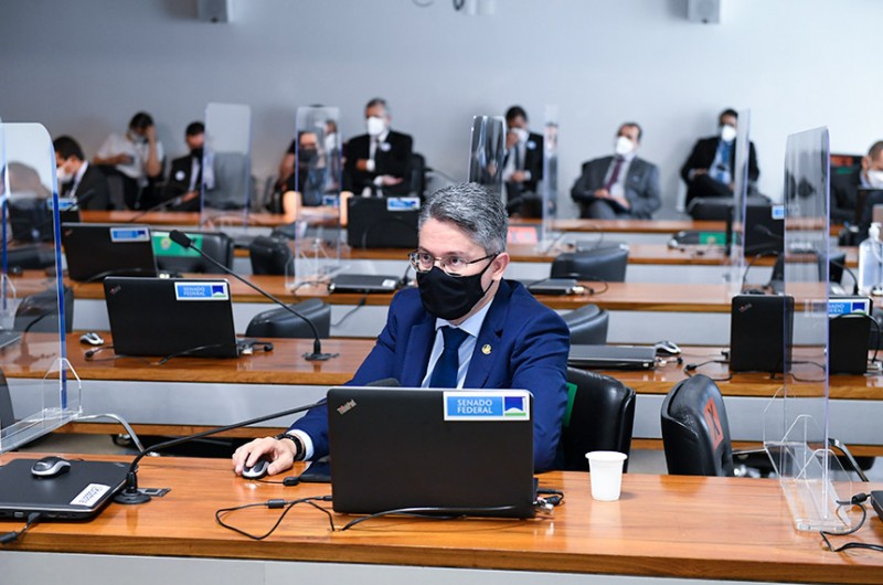 CAE aprova 'clawback' para dirigente de empresa que lesar o poder público