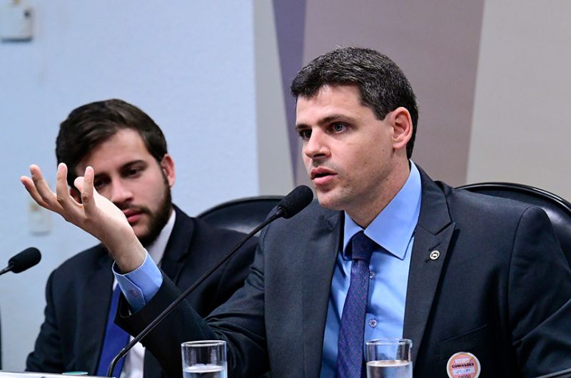 Secretário da Fazenda substitui Guedes em reunião da Comissão da Covid-19 nesta segunda