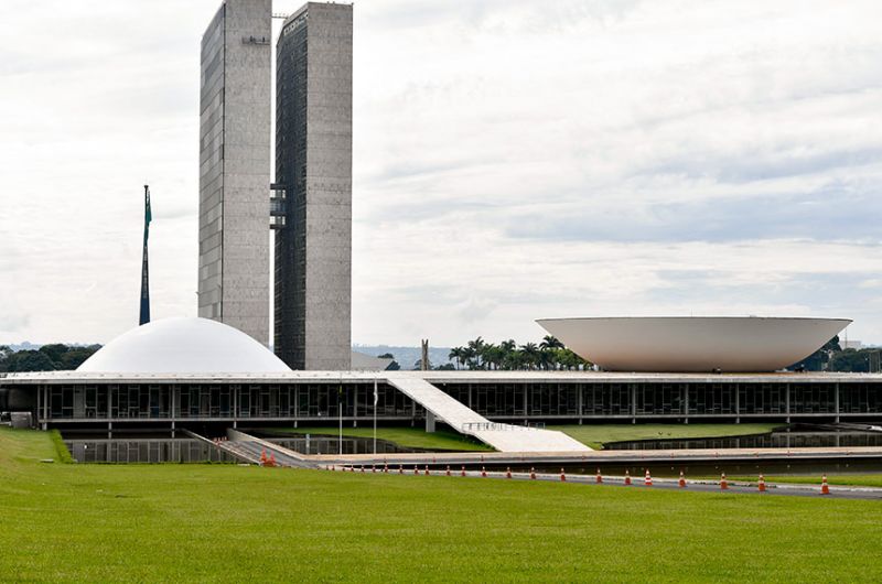 Congresso: relator deve manter texto do Executivo sobre projeto que trata de crédito para benefícios sociais