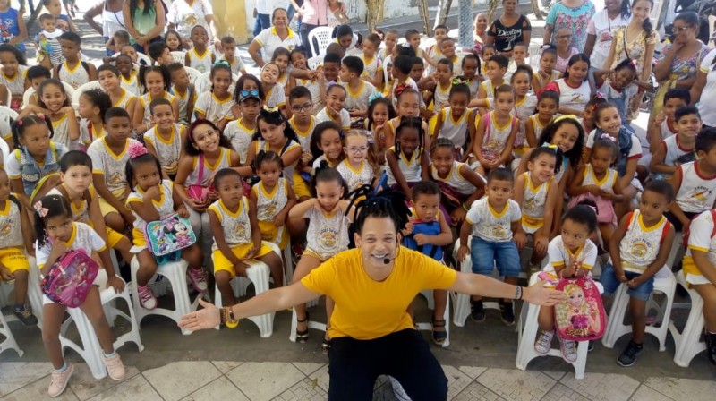 Biblioteca de Extensão promove o acesso à leitura em comunidades da capital e interior da Bahia