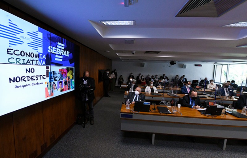Potencial turístico da culinária nordestina é apresentado em audiência na CRE