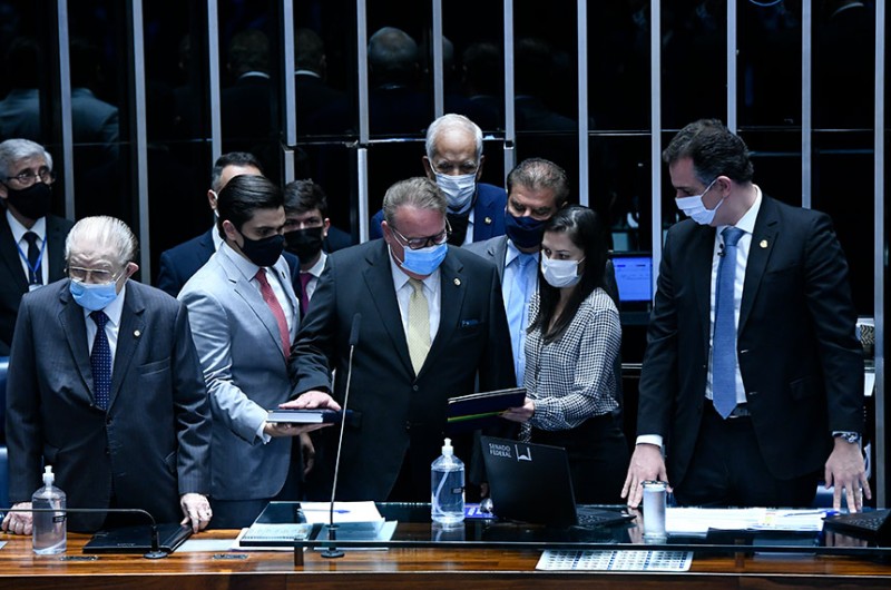 Chiquinho Feitosa é empossado no Senado