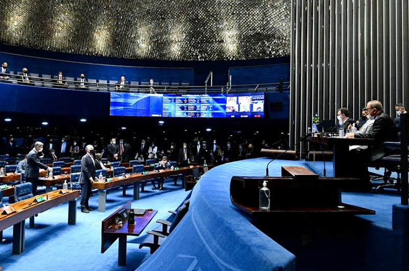 Aprovado projeto que atualiza legislação ao Acordo de Paris; texto vai à Câmara