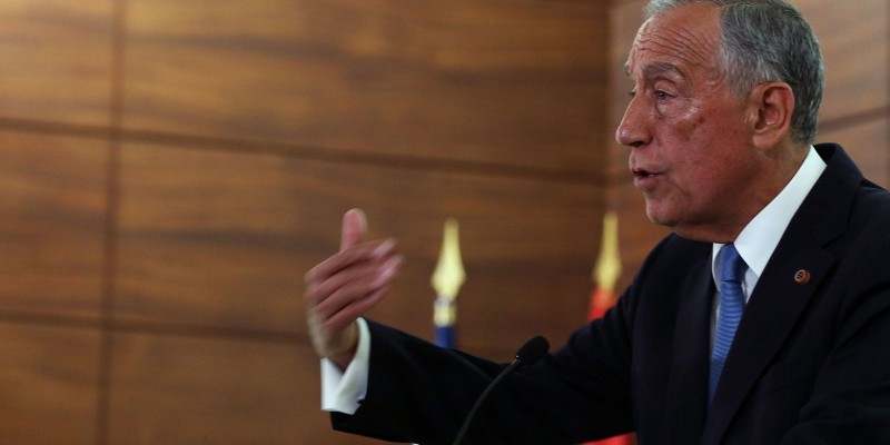Presidente de Portugal dissolve Parlamento e antecipa eleições 