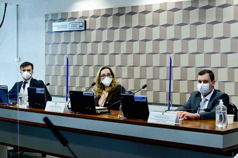 Para especialistas, propostas de reforma tributária ameaçam bolsas do ProUni