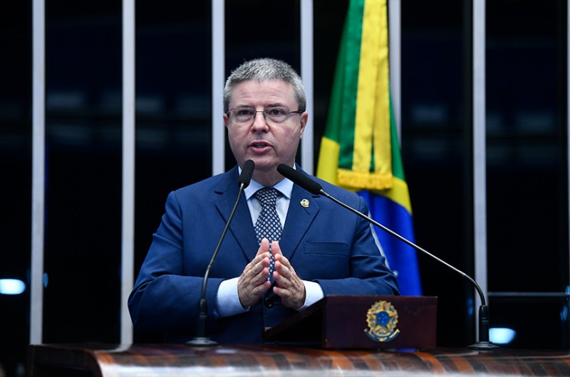 Anastasia relata possibilidade de acordo de cooperação entre Brasil e Azerbaijão