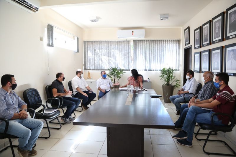 Sefaz e Prefeitura de Cáceres discutem ampliação do Programa Nota MT na cidade