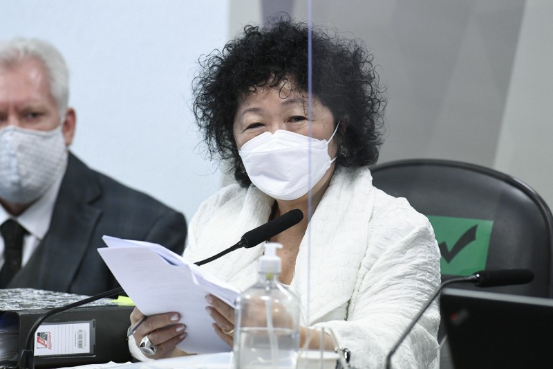 Nise Yamaguchi nega tentativa de alterar bula da cloroquina