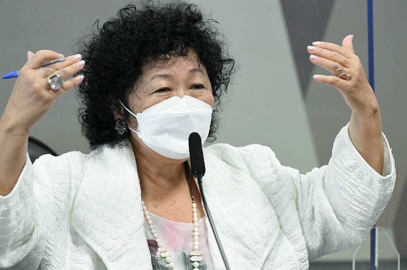 Médica defende cloroquina em CPI e senadores, insatisfeitos, pedem acareação