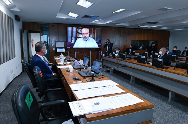 CAS analisa desaposentadoria e inclusão de alerta sobre malefício de refrigerantes no rótulo