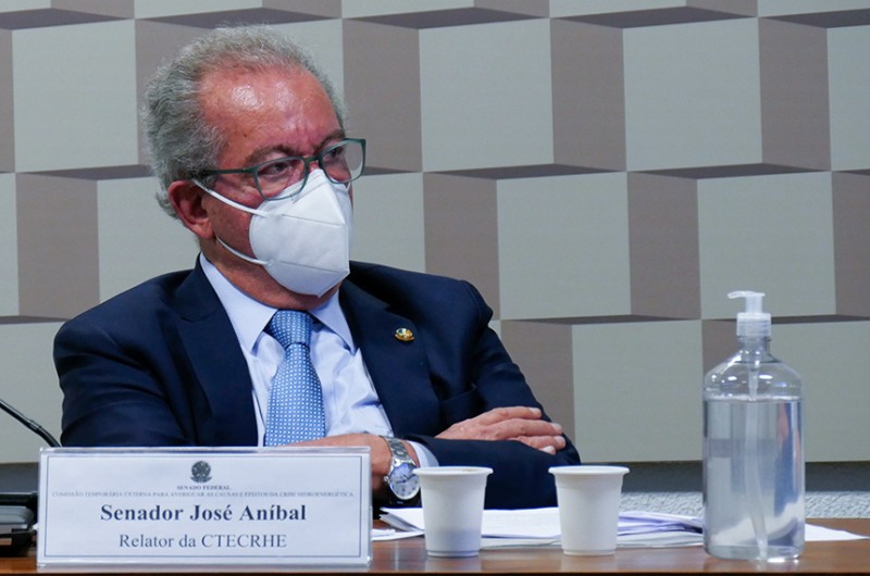 Senadores pedem plano de gestão para segurança eletroenérgetica