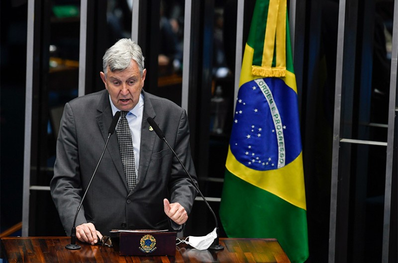 Heinze anuncia construção de porto marítimo no Rio Grande do Sul