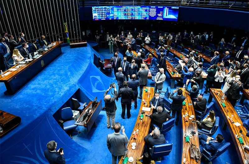 Esforço concentrado: Senado votou autoridades, precatórios e Auxílio Brasil