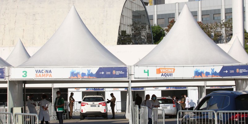 Covid-19: SP quer vacinar população com mais de 18 anos até outubro